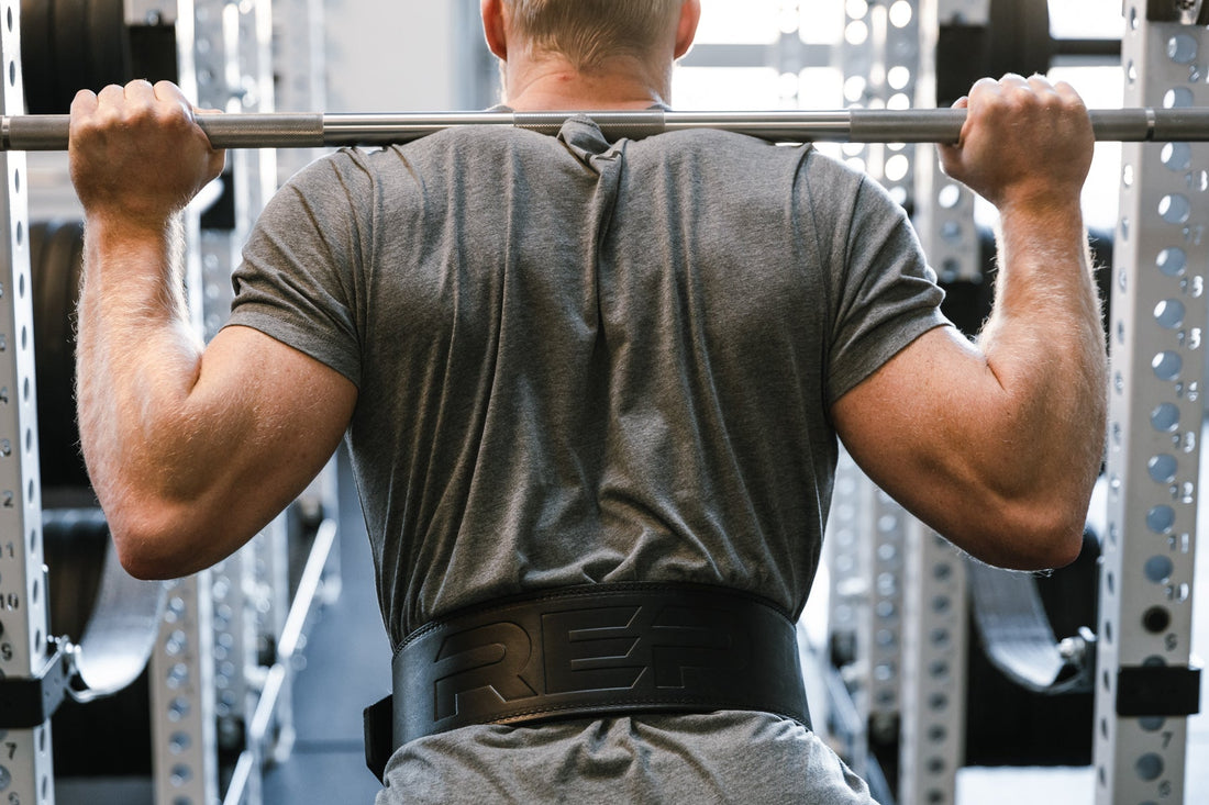 High Bar vs Low Bar Squat: How to Choose the Right Back Squat