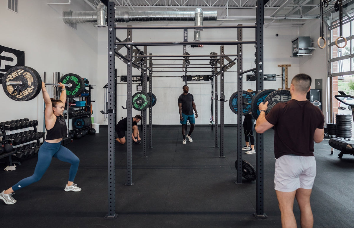 What's the Difference Between a Power Rack and Rig? | REP Fitness