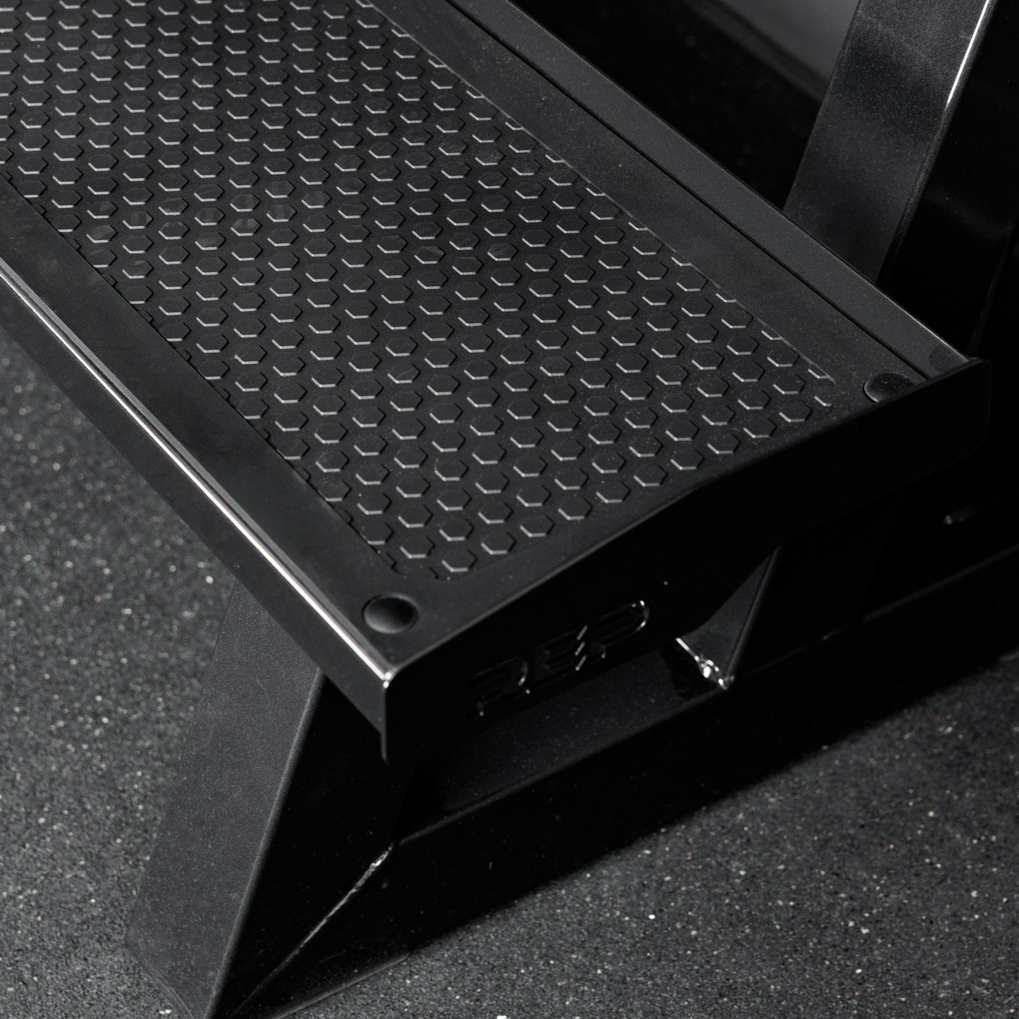 Close-up shot of the liner on the REP Fitness Kettlebell Rack 2.0