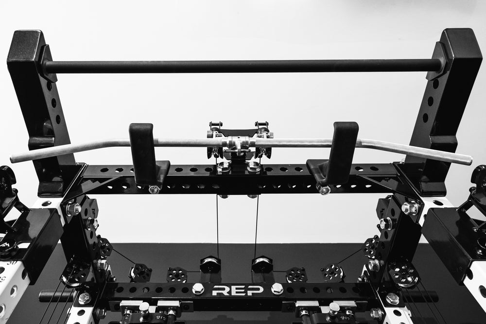 Close-Up Pull-Up Bar Extension Brackets with Ares 2.0 4-Post Pull-Up Bar