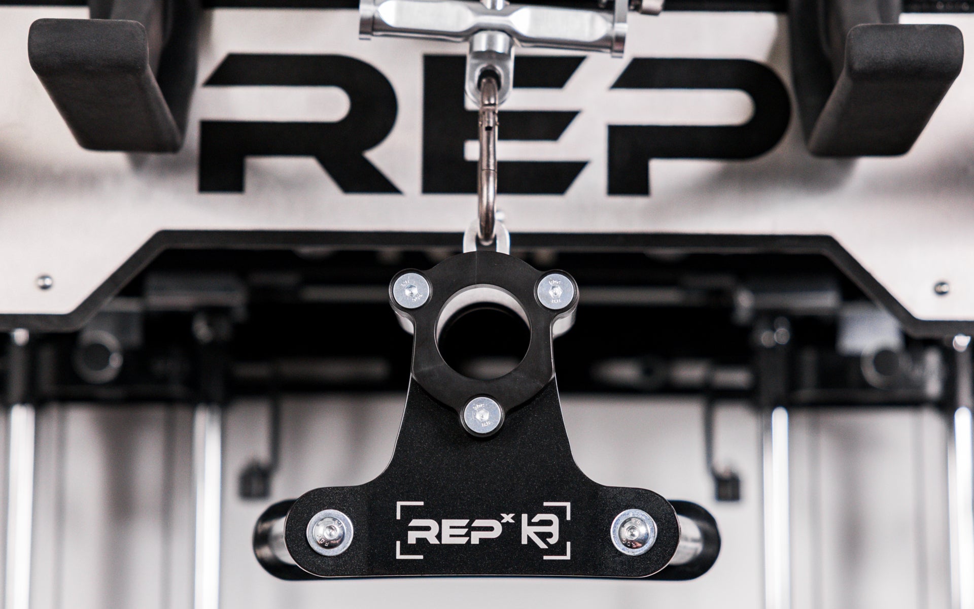 REP® x Kleva Built® Angled Atlas™ Close-Grip Cable and Landmine