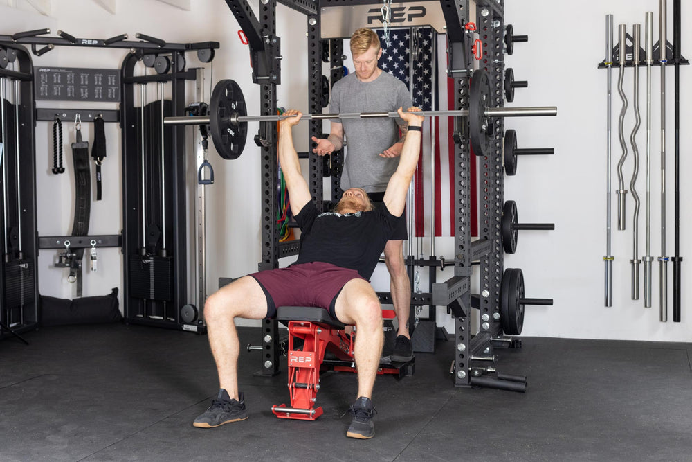 Using the spotter platform during incline press